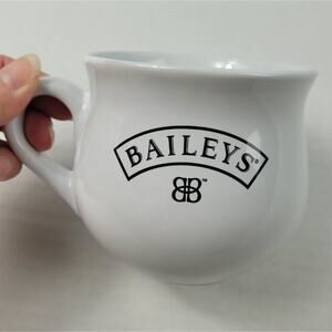 Baileys White Curvy Stoneware Mug